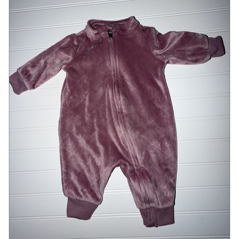 Nike Baby Girls Quilted Velour Romper One Piece Jumpsuit Dusty Rose Pink 3M